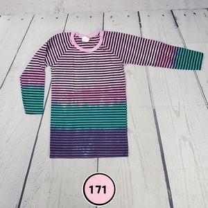 zinnias tie dye 3/4 sleeve strip shirt ( 5 for $20 )